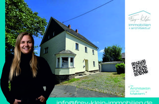 Bauernhaus kaufen in 56290 Uhler, Ehemaliges Bauernhaus mit viel Charme für Menschen mit viel Platzbedarf zu verkaufen!