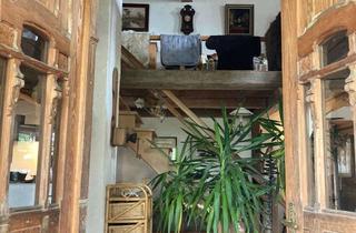 Haus kaufen in 89299 Unterroth, Historisches Gebäude in Traumlage!