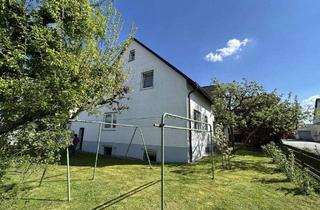 Haus kaufen in 93426 Roding, Gepflegtes Zweifamilienhaus in zentraler Lage von Roding