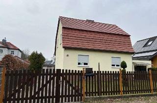Haus kaufen in 15732 Schulzendorf, Handwerkerobjekt auf großem, sonnigen Grundstück