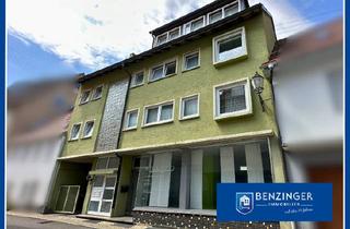Haus kaufen in 72574 Bad Urach, Attraktives Investment: 6 Wohneinheiten + Gewerbefläche im Herzen von Bad Urach