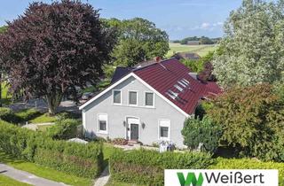 Anlageobjekt in 25718 Friedrichskoog, Solides Mehrfamilienhaus mit Entwicklungspotenzial – 10 Wohneinheiten in zentraler Lage von Friedr