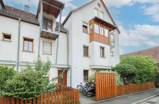 Anlageobjekt in 90455 Kornburg, Charmante 2-Zimmer-Maisonette mit sonnigem Balkon & eigenem Stellplatz!