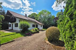 Grundstück zu kaufen in 82041 Oberhaching, Grundstück in Bestlage mit bestätigter Bauvoranfrage für ein Doppelhaus in Deisenhofen