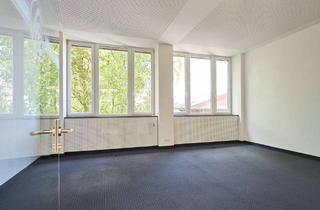 Büro zu mieten in Münchener Straße 100 -106, 45145 Holsterhausen, Ihr neuer Arbeitsplatz wartet – Büroflächen ab sofort verfügbar.