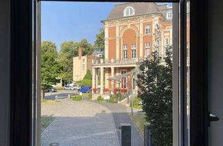 Wohnung kaufen in 02826 Innenstadt, Traum-DG mit Lift und Balkon mitten in Görlitz!