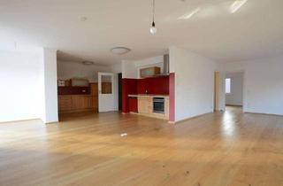 Wohnung mieten in 51381 Bergisch Neukirchen, Großzügig geschnittene 2,5 Zimmer-Wohnung mit offenem Küchenbereich und Einbauküche * Hauswirtschaft
