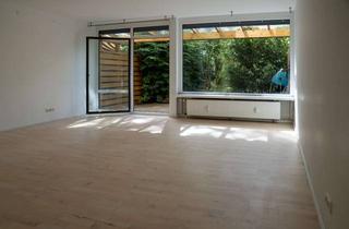 Wohnung mieten in St. Bernahrd-Str. 19, 82256 Fürstenfeldbruck, 4-Zimmer-Splitlevelwohnung mit Garten, Ofen und separatem Eingang