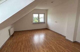 Wohnung mieten in Delfterstr. 11-13, 47533 Kleve, Ansprechende und sanierte 2-Zimmer-Dachgeschosswohnung mit geh. Innenausstattung in Kleve-Materborn