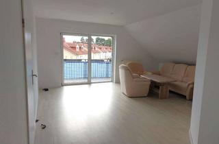 Wohnung mieten in 33189 Schlangen, Schöne und gepflegte 2-Raum-DG-Wohnung mit Balkon und EBK in Schlangen
