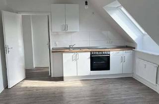 Wohnung mieten in Bauer Landstraße 23b, 24939 Nordstadt, Puppenstube im Dachgeschoss - 1-Zimmer-Wohnung!