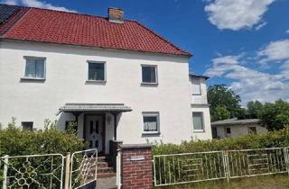 Doppelhaushälfte kaufen in 01979 Lauchhammer, Gestalten statt suchen: Doppelhaushälfte mit Raum für Ihre Wohnträume