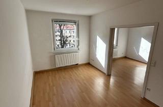 Wohnung mieten in 90443 Nürnberg, SCHÖNE 2 ZIMMER WOHNUNG MIT ALTBAUCHARME IM 3.OG links