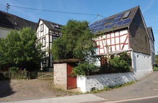 Bauernhaus kaufen in 56290 Uhler, Ökologisch saniertes Schmuckstück – Charmantes Ein- bis Zweifamilienhaus in Uhler