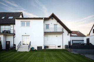 Einfamilienhaus kaufen in 69251 Gaiberg, Freistehendes Haus mit Pool & großem Grundstück mit Potential für eine weitere Bebauung