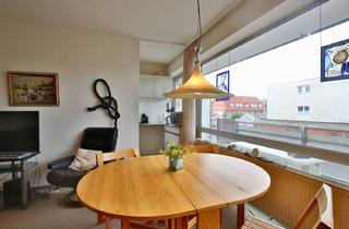 Wohnung kaufen in 26486 Wangerooge, Wangerooge - Wohnung mit großem Süd-West-Balkon, 2 Schlafzimmer und mit viel Potenzial