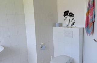 Wohnung kaufen in 63688 Gedern, Gedern - 4- Zimmer Eigentumswohnung im Gepflegtem 3 Familien-Haus