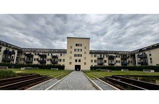 Wohnung kaufen in 86167 Lechhausen, Altbaujuwel im Turmgeschoss – Historische 3-Zi-Wohnung mit Charme, Potenzial, Dachboden und Top-Lage