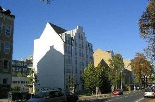 Wohnung kaufen in 09120 Altchemnitz, *** Günstige 1-Zimmer mit EBK, Aufzug, Gartenterrasse und Wannenbad in Uninähe!! ***