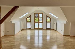 Wohnung mieten in 83627 Warngau, Warngau - großzügige 3 Zimmer Dachgeschosswohnung