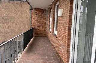 Wohnung mieten in 24534 Innenstadt, Großzügige 4-Zimmer-Wohnung mitten in der Innenstadt