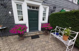 Wohnung mieten in 42281 Barmen, BIK: IDYLLISCHE LAGE! Hochwertige 3-Zimmer-Maisonette mit Terrasse und Garten in bester Wohnlage!