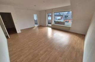 Wohnung mieten in Lürriper Straße 167, 41065 Hardterbroich-Pesch, Frisch renovierte 85 qm 3-Zimmer Wohnung mit Stellplatz Balkon und 50 qm Nutzfläche