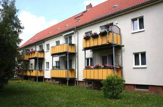 Wohnung mieten in Tauchaer Str. 236, 04349 Thekla, Seniorenfreundliche 2-Raum-Wohnung mit Balkon und Bad mit Dusche im Grünen