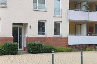 Wohnung mieten in Juliusstraße, 38118 Westliches Ringgebiet, Schöne und gepflegte 3-Zimmer-Hochparterre-Wohnung mit Balkon und EBK in Braunschweig