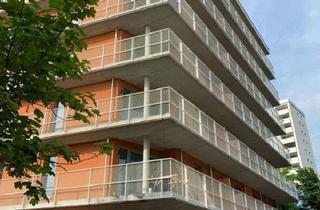 Wohnung mieten in Isarstraße 8b, 91052 Süd, Komfortabel wohnen mit Aufzug, EBK und großem Balkon