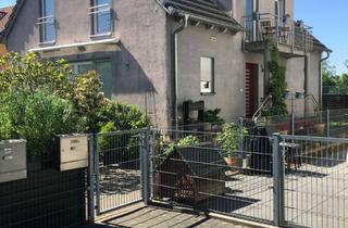 Wohnung mieten in 64295 Darmstadt-West, Neuwertige möblierte Maisonette-Wohnung mit drei Zimmern sowie Balkon und EBK in Darmstadt