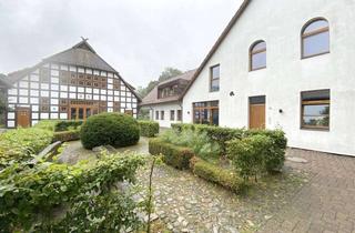 Wohnung mieten in Borgfelder Heerstraße 60, 28357 Borgfeld, Schöne 3-Zimmer-Dachgeschosswohnung in ehemaliger Hofanlage