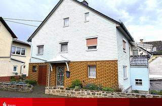 Haus kaufen in Bornköppel, 56357 Miehlen, Miehlen: Fachwerkhaus mit Scheune und Garten!