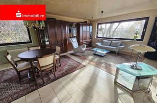 Einfamilienhaus kaufen in 35519 Rockenberg, BIETERVERFAHREN! EFH mit ELW und großartigem Blick über Oppershofen!