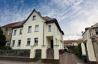 Haus kaufen in 06844 Innenstadt, Charmantes 3-Parteienhaus in begehrter Lage