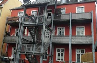 Mehrfamilienhaus kaufen in 17033 Stadtgebiet West, Mehrfamilienhaus im Jahnviertel