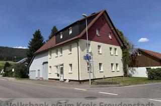 Haus kaufen in 72270 Baiersbronn, Fachwerk-Traum im Schwarzwald - Ein- /Zweifamilienhaus mit großem Grundstück und Scheune