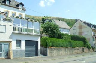 Haus kaufen in In Spay, 56856 Zell, **UNVERBAUBARER MOSELBLICK** Charmantes Wohnhaus mit Wintergarten +Garten/Baugrundstück in Top-Lage