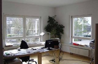 Büro zu mieten in 71384 Weinstadt, Helle Büroräume in Weinstadt - möbliert!