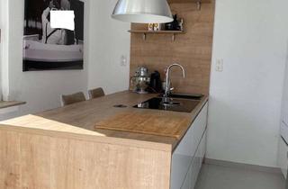 Wohnung kaufen in 44649 Wanne, Modernisierte 3,5 Zimmer Wohnung in zentraler Lage von Herne-Wanne