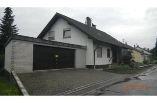 Wohnung kaufen in Pappelweg, 72218 Wildberg, Freundliche 4-Zimmer-DG-Wohnung mit Balkon und EBK in wildberg
