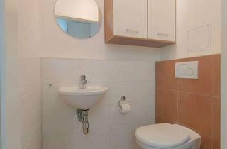 Wohnung mieten in Tübinger Strasse 47, 71088 Holzgerlingen, Stilvolle, gepflegte 4-Zimmer-Erdgeschosswohnung mit EBK in Holzgerlingen