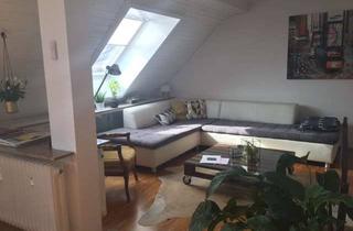 Wohnung mieten in 68161 Innenstadt, Ruhige 3-Raum-Dachgeschosswohnung mit Terrasse in Mannheim City Nähe Schloss