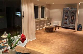 Wohnung mieten in 45147 Holsterhausen, Renovierte Dachgeschosswohnung in Essen-Holsterhausen - mit grünem Ausblick!