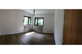 Wohnung mieten in Eisenleitenstrasse 25, 95460 Bad Berneck im Fichtelgebirge, Erstbezug nach Sanierung: Stilvolle 3-Raum-Erdgeschosswohnung in Bad Berneck