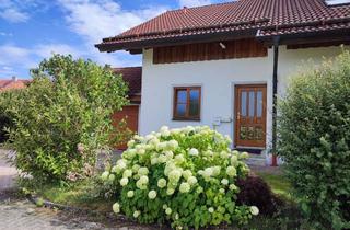Wohnung mieten in Eglhartinger Straße 6a, 85614 Kirchseeon, Wohnung in Doppelhaushälfte, 2 Zimmer, 60 m2, Terrasse, Einbauküche, Buch bei Kirchseeon