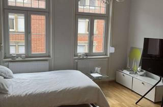 WG-Zimmer mieten in Libanonstraße xxx, 70186 Ost, helles 20 m² Zimmer in 3er WG in Stuttgart-Ost/Gablenberg ( Heizkosten in Nebenkosten enthalten)