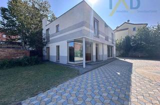 Villa kaufen in 99086 Johannesvorstadt, Einziehen und genießen: Moderne Villa mit 660 m² Grundstück in Toplage