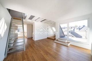 Lofts mieten in Gräfrather Str. 30, 42329 Wuppertal, Teilmöblierte Maisonette-Loft-Wohnung mit Einbauküche, Dachterrasse & Stellplatz
