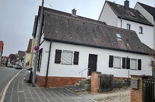 Haus kaufen in 90766 Fürth, Fürth - Haus mit Einliegerhaus von privat